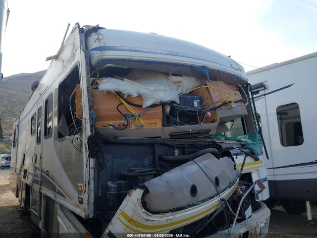 Workhorse Custom Chassis Motorhome Chassis W22