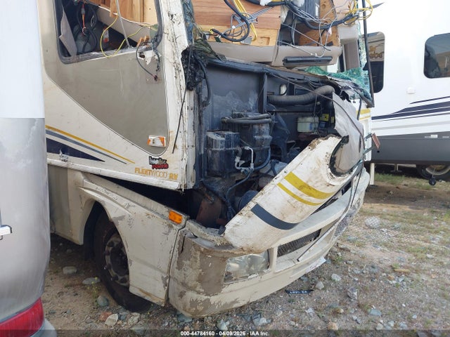 Workhorse Custom Chassis Motorhome Chassis W22