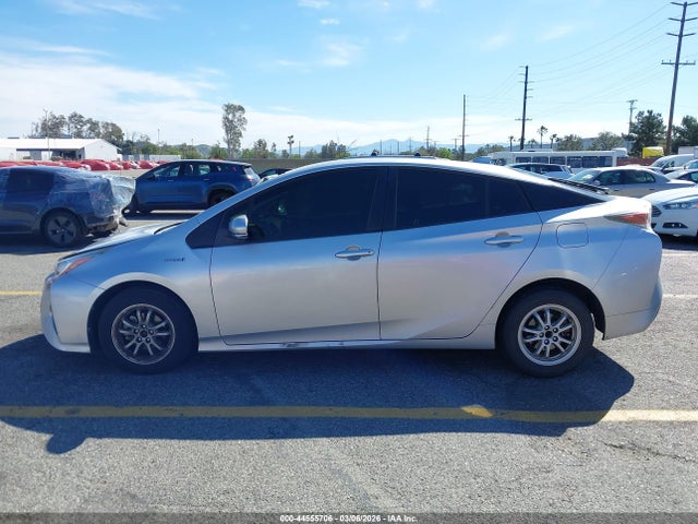 Toyota Prius Two