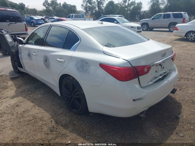 INFINITI Q50 Sport
