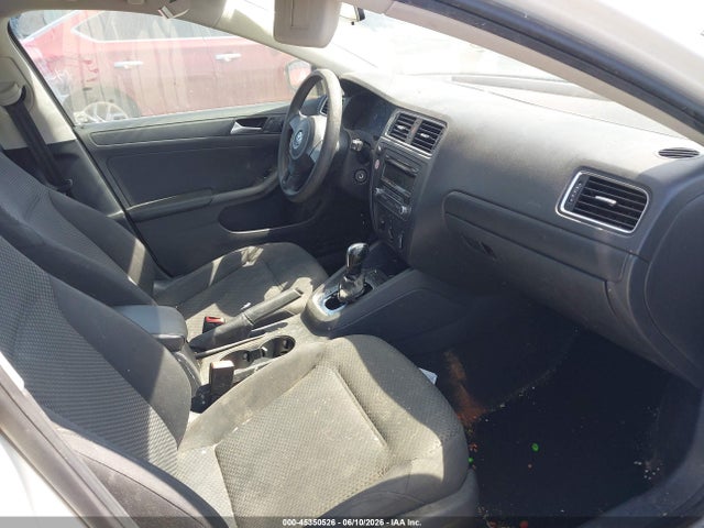 Volkswagen Jetta 2.0l S