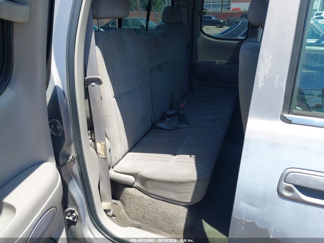 Toyota Tundra Sr5 V8