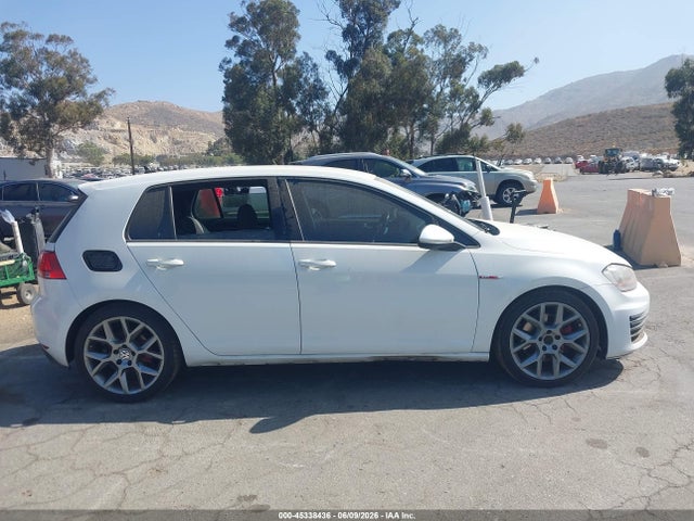 Volkswagen Golf 2.0t S 4-door