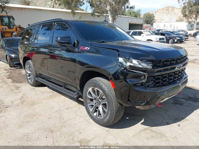 Salvage Chevrolet Tahoe Image