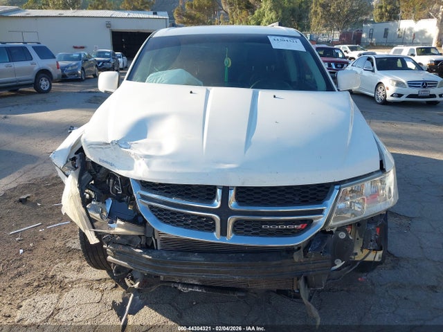 Dodge Journey Sxt