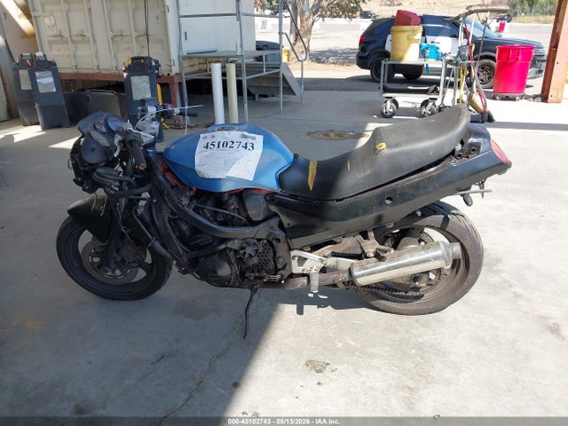 Suzuki Gsx750 F