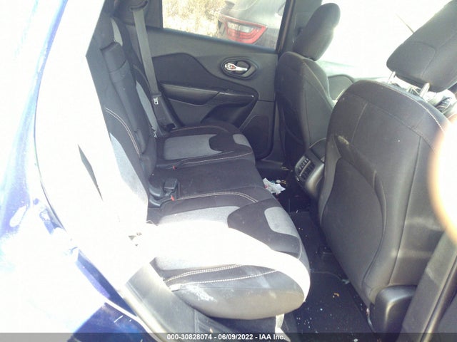 Jeep Cherokee Sport