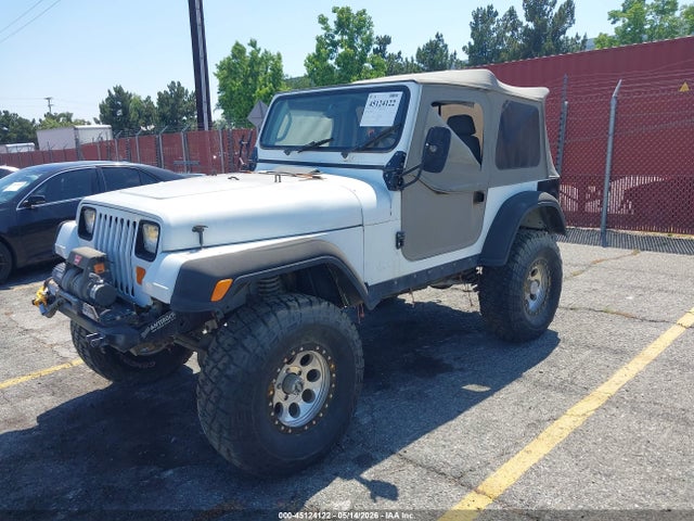 Jeep Wrangler Laredo
