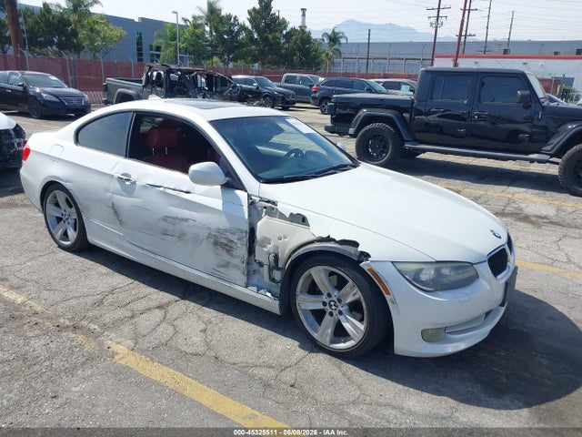 Salvage BMW 3 Series Image