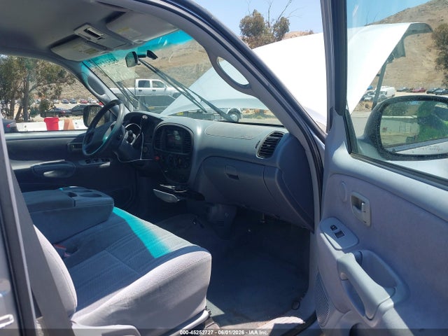 Toyota Tundra Sr5 V8