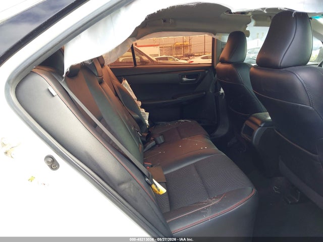 Toyota Camry Se