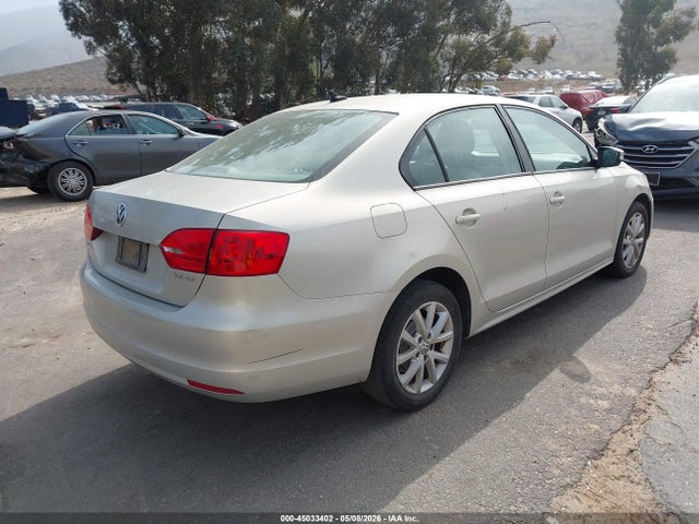 Volkswagen Jetta 2.5l Se