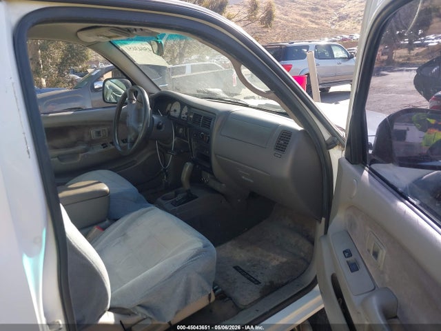 Toyota Tacoma Prerunner V6