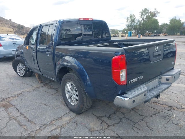 Nissan Frontier Sv