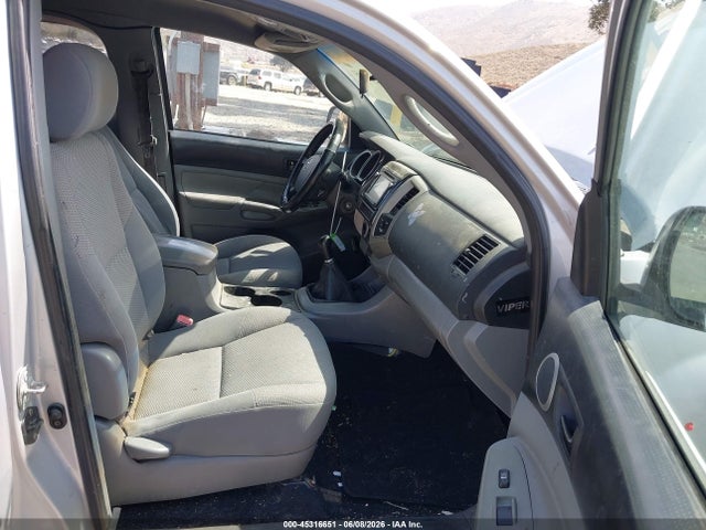 Toyota Tacoma Prerunner V6