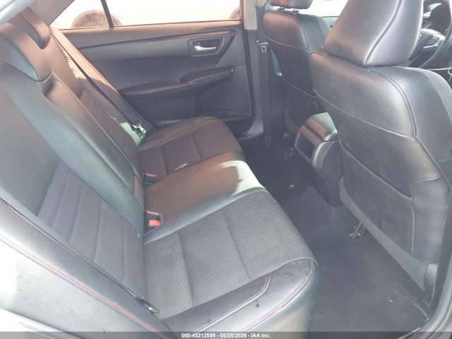 Toyota Camry Se