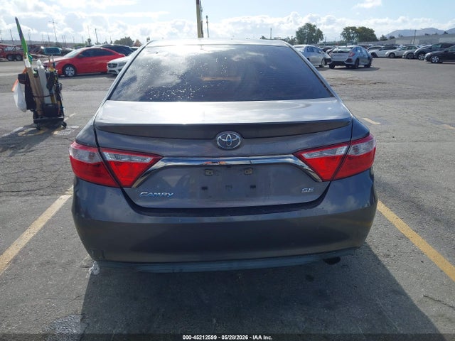 Toyota Camry Se