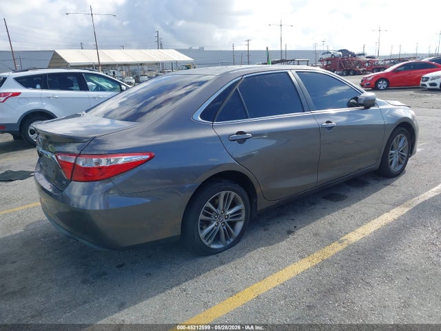 Toyota Camry Se