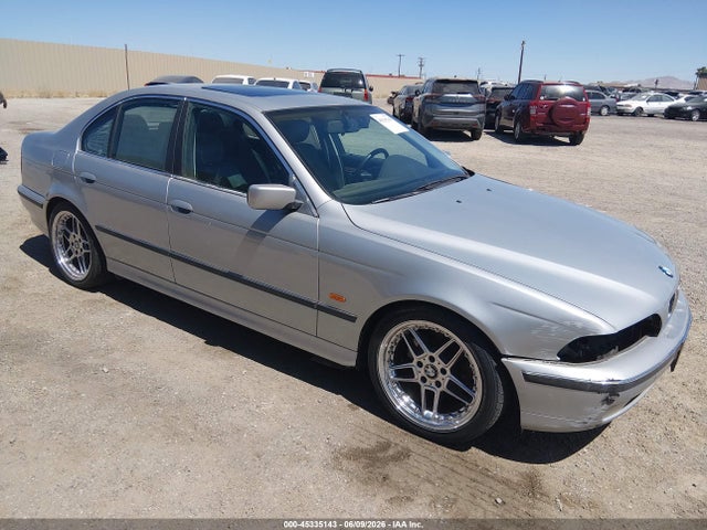 Salvage BMW 5 Series Image