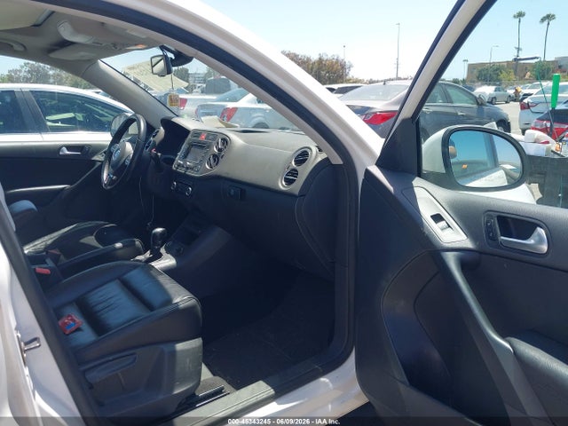 Volkswagen Tiguan Sel