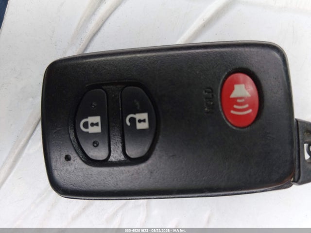 Toyota Prius Three