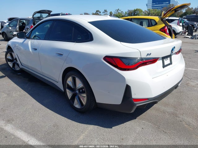 BMW i4 Edrive35