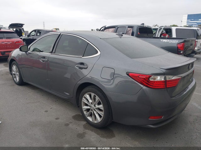 Lexus Es