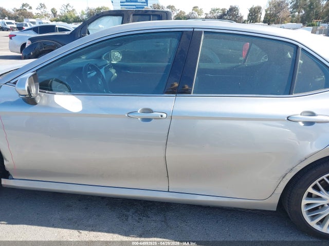 Toyota Camry Xle