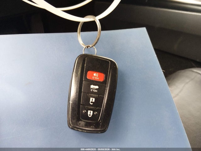 Toyota Camry Xle
