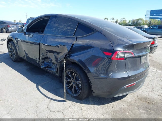 Tesla Model Y Long Range Dual Motor Rear-wheel Drive