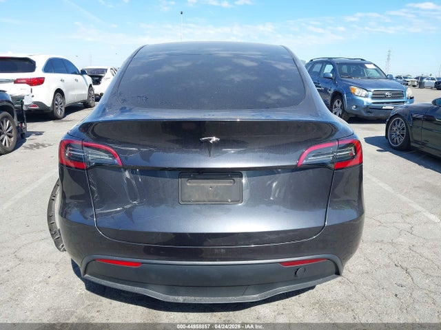 Tesla Model Y Long Range Dual Motor Rear-wheel Drive