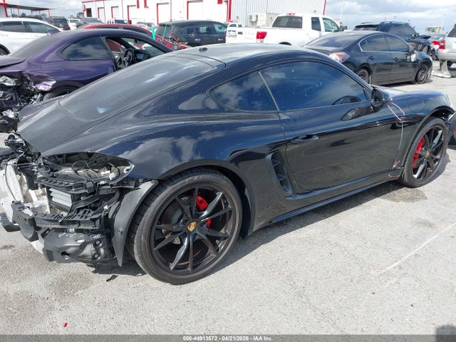 Porsche 718 Cayman S