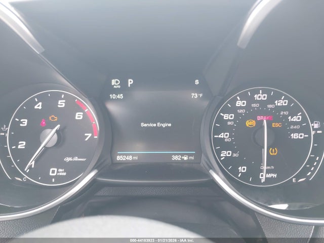 Alfa Romeo Giulia Ti Sport Rwd