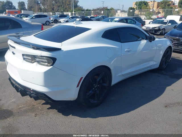 Chevrolet Camaro Rwd  2ss