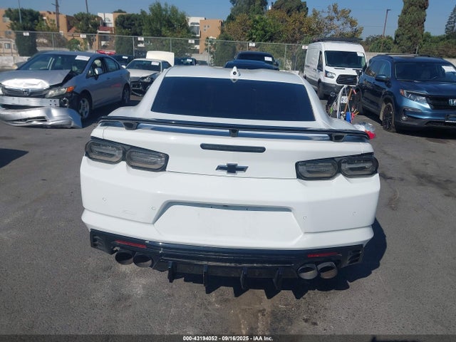 Chevrolet Camaro Rwd  2ss