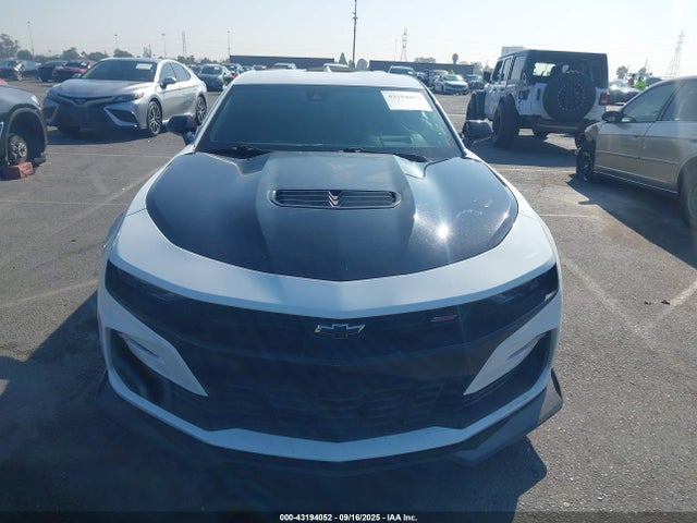 Chevrolet Camaro Rwd  2ss
