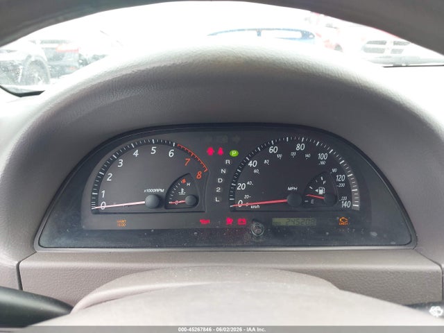 Toyota Camry Le
