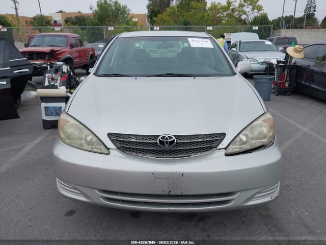Toyota Camry Le
