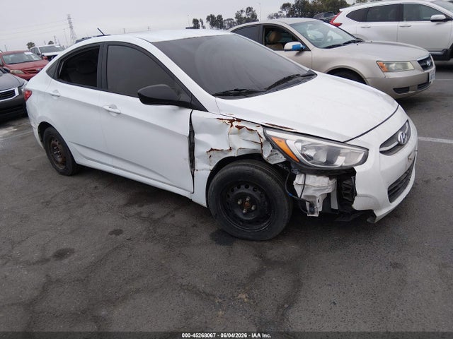 Salvage Hyundai ACCENT Image