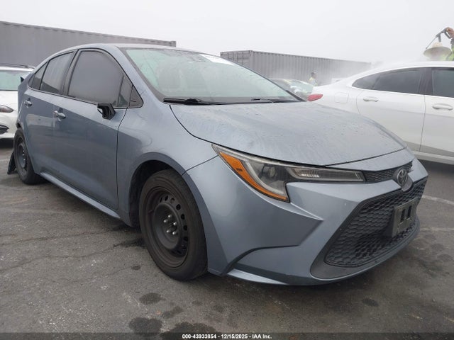 Salvage Toyota Corolla Image