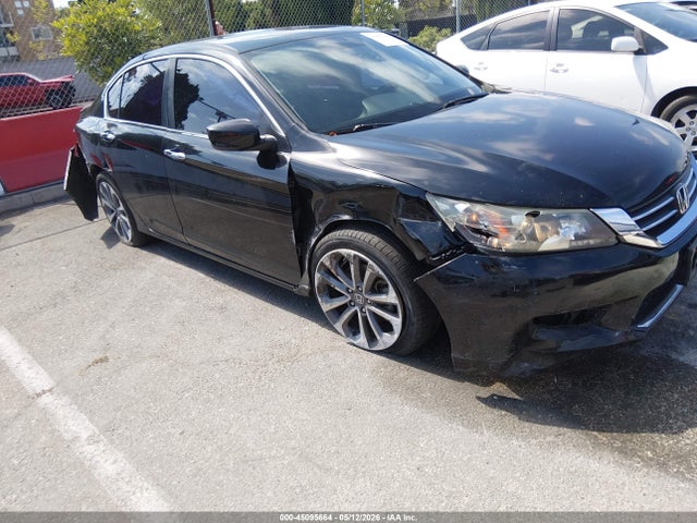 Salvage Honda Accord Image