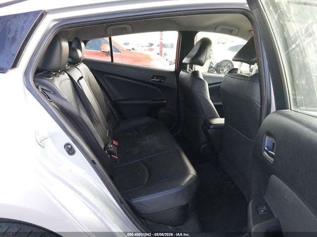 Toyota Prius Three Touring