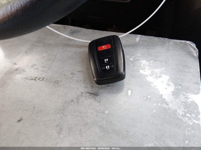 Toyota Prius Three Touring