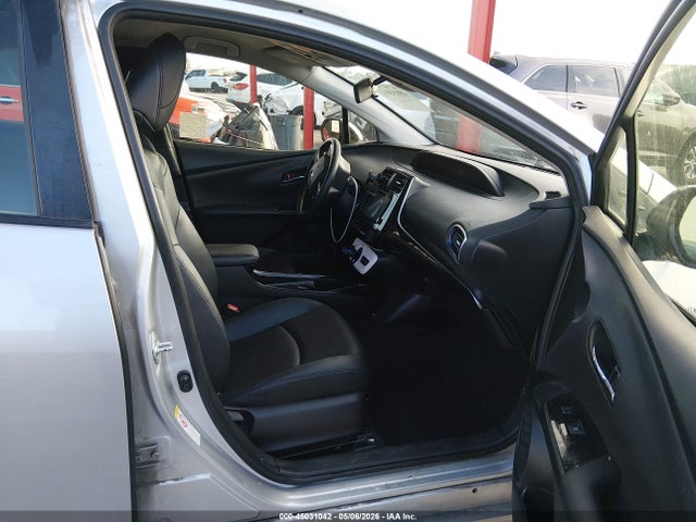 Toyota Prius Three Touring