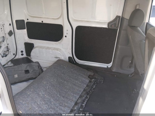 Nissan Nv S