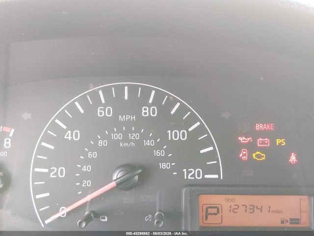Nissan Nv S