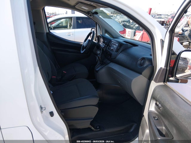 Nissan Nv S