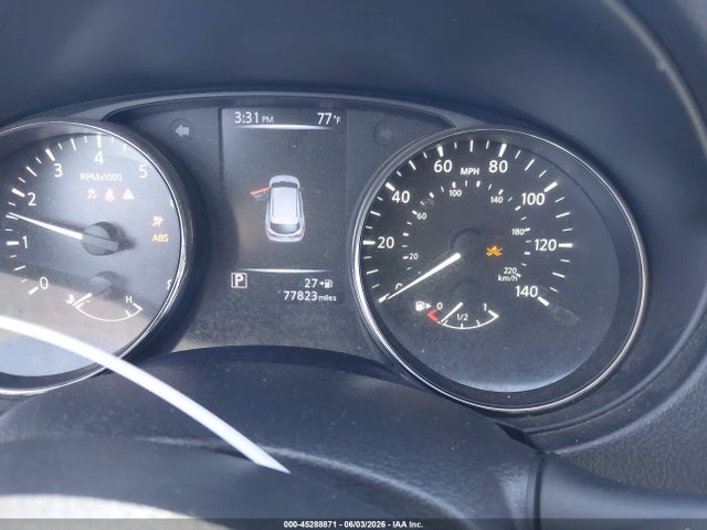 Nissan Rogue S