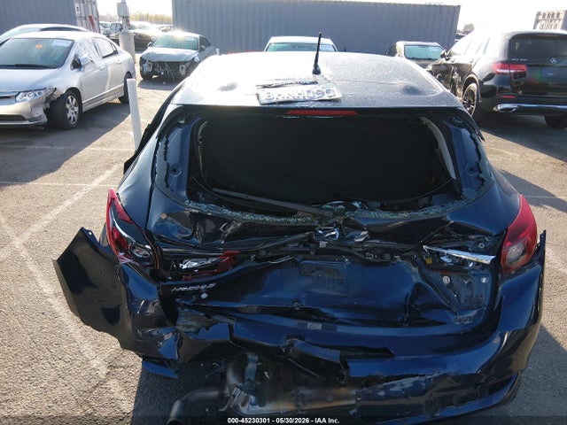 Mazda Mazda3 Touring