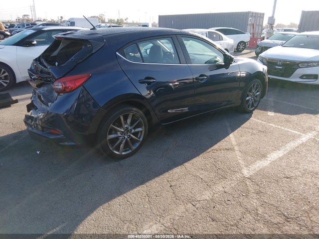 Mazda Mazda3 Touring